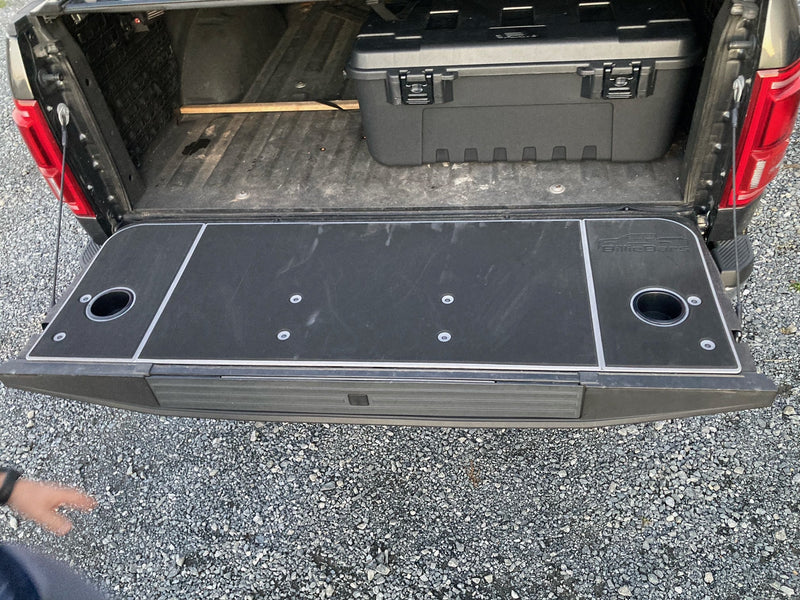 Load image into Gallery viewer, F150 Tailgate Cover (2015-2026)
