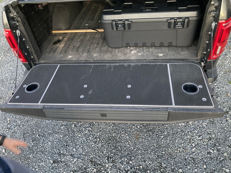 Load image into Gallery viewer, BillieBars - F150/Raptor Tailgate Cover (2015-2023)

