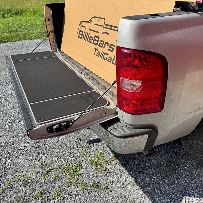 Load image into Gallery viewer, BillieBars -Silverado/Sierra 1500, 2500, 3500 Tailgate Cover (2007-2013)
