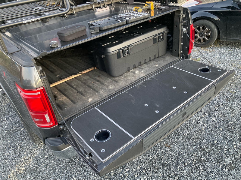 Load image into Gallery viewer, F150 Tailgate Cover (2015-2026)
