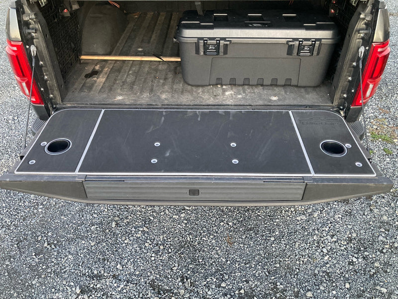Load image into Gallery viewer, F150 Tailgate Cover (2015-2026)

