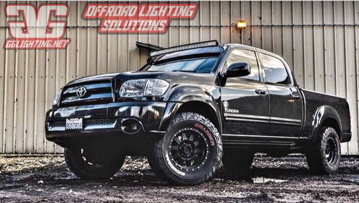 Load image into Gallery viewer, 2000 - 2006 Toyota Tundra Double Cab 50" Curved LED Light Bar Roof Mounts

