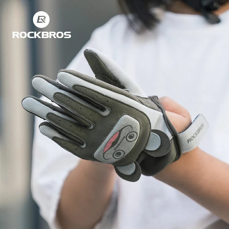 Load image into Gallery viewer, S374 Children's Special Sports Gloves For Aged 2-12

