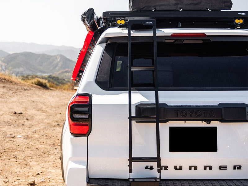 Load image into Gallery viewer, Front Runner Toyota 4Runner (6 Gen) Ladder
