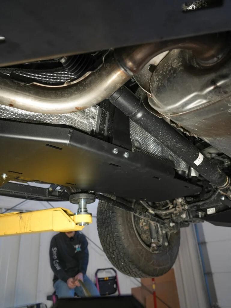 Load image into Gallery viewer, RCI Off Road Fuel Tank Skid Plate | 24- Present Land Cruiser
