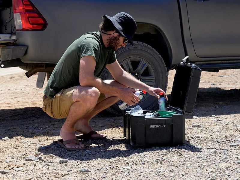 Load image into Gallery viewer, Front Runner Wolf Pack Pro Hi-Lid Kit
