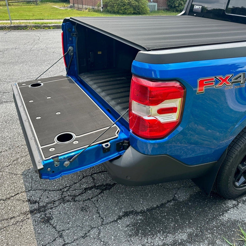 Load image into Gallery viewer, Maverick Tailgate Cover (22+)
