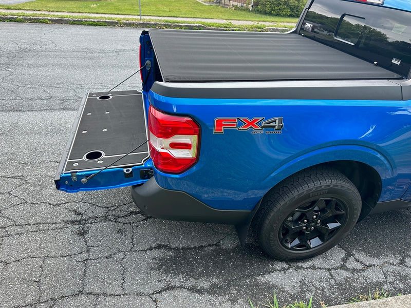 Load image into Gallery viewer, Maverick Tailgate Cover (22+)

