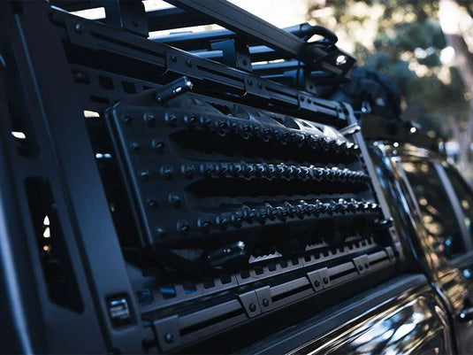 Front Runner Pro Bed Rack Side Molle Panel / 1400mm