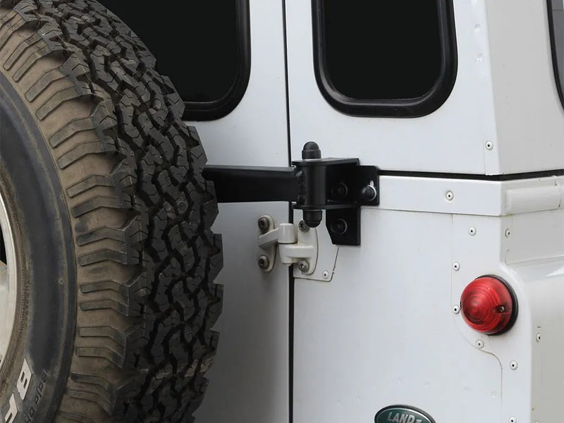 Load image into Gallery viewer, Front Runner Land Rover Defender 90/110 Station Wagon Spare Wheel Carrier
