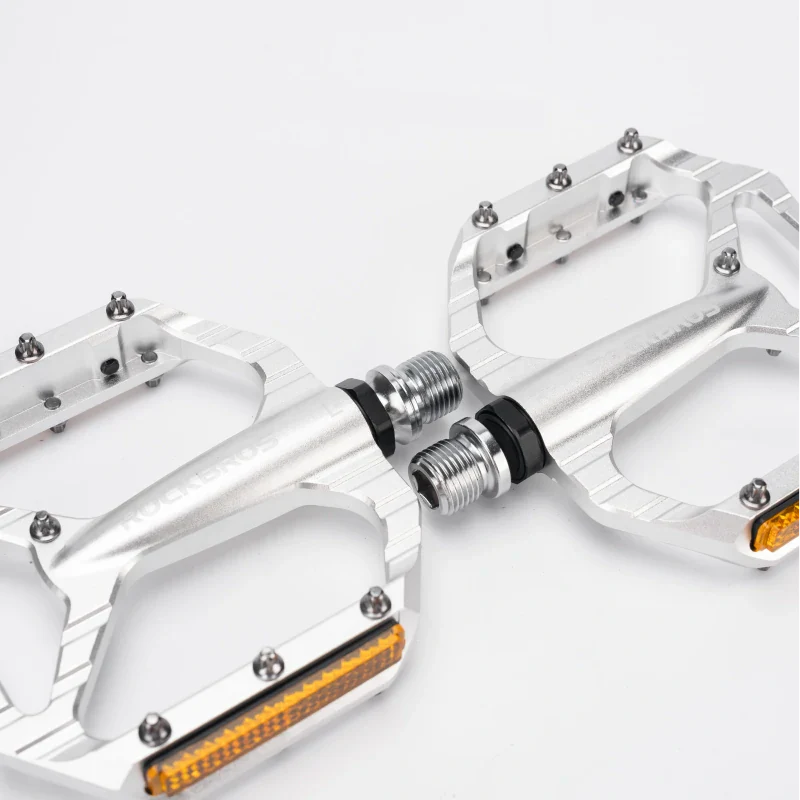 Load image into Gallery viewer, Rocket-Style Aluminum Bike Pedal
