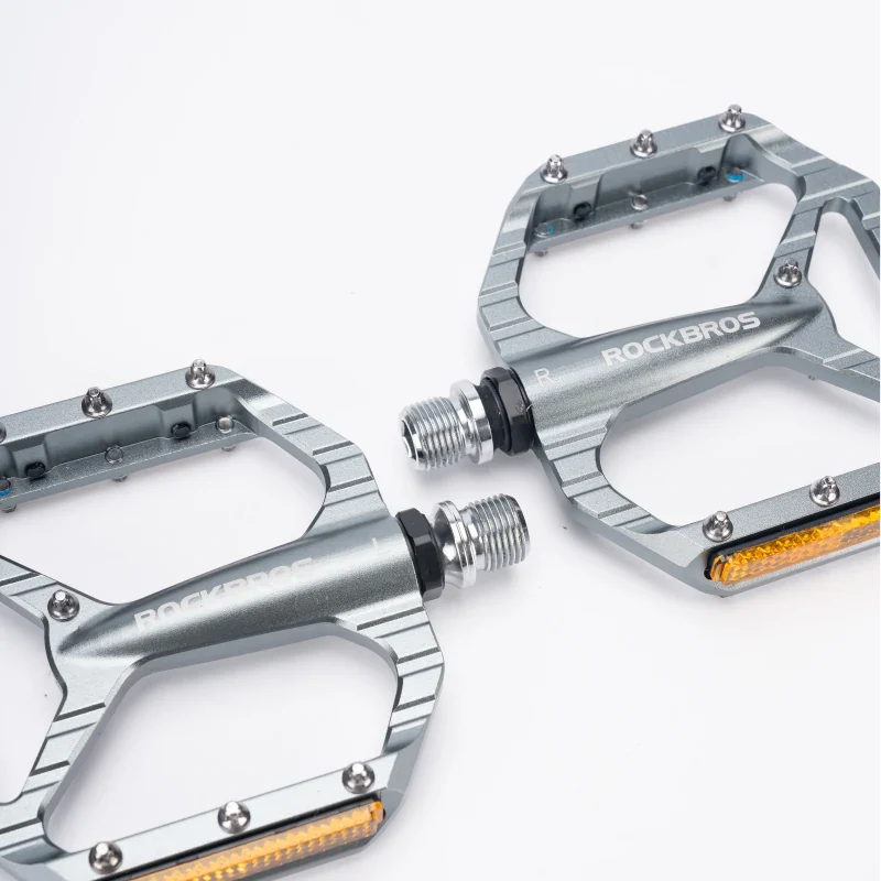Load image into Gallery viewer, Rocket-Style Aluminum Bike Pedal
