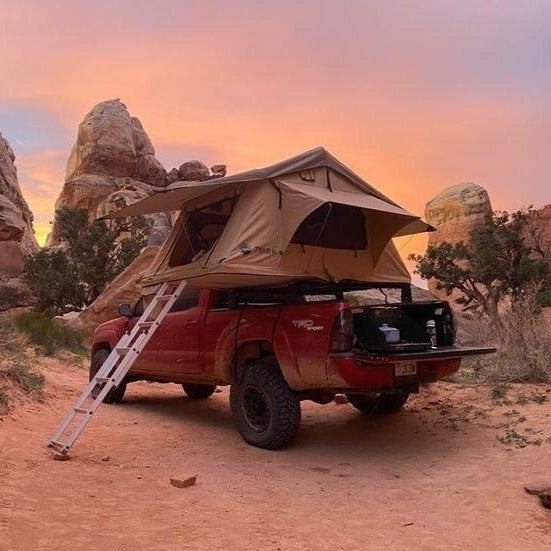Load image into Gallery viewer, Toyota Tacoma (2005-Present), Low Profile Bed Rack
