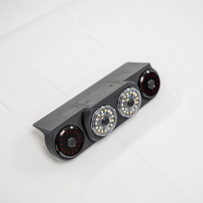 Load image into Gallery viewer, FJ Cruiser Expedition Series 3rd Brake Light

