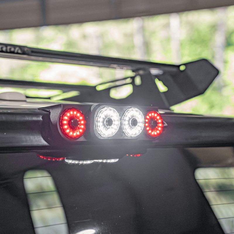 Load image into Gallery viewer, FJ Cruiser Expedition Series 3rd Brake Light
