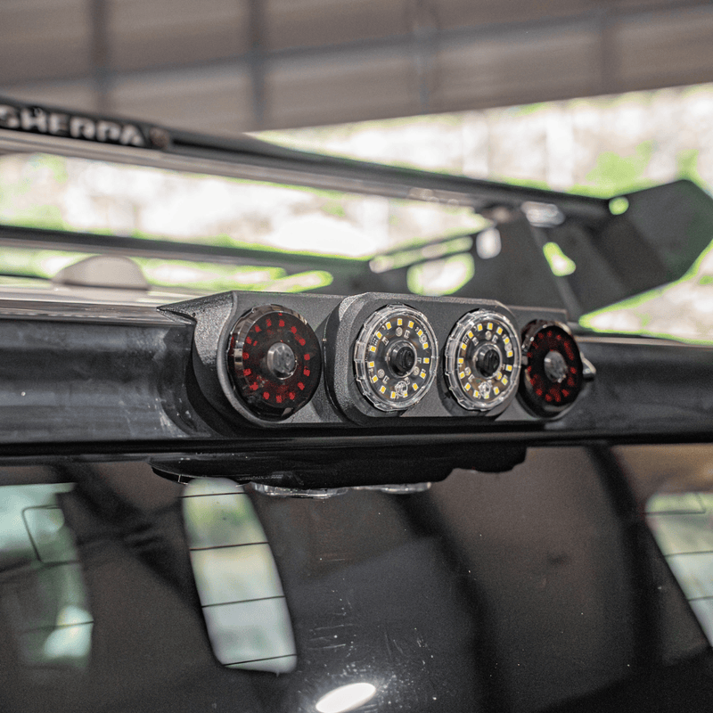 Load image into Gallery viewer, FJ Cruiser Expedition Series 3rd Brake Light
