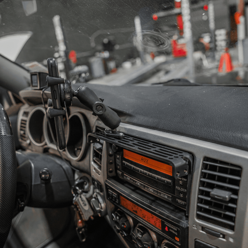 Load image into Gallery viewer, 2003-2009 4Runner Dash Accessory Mount (DAM) / Phone Mount
