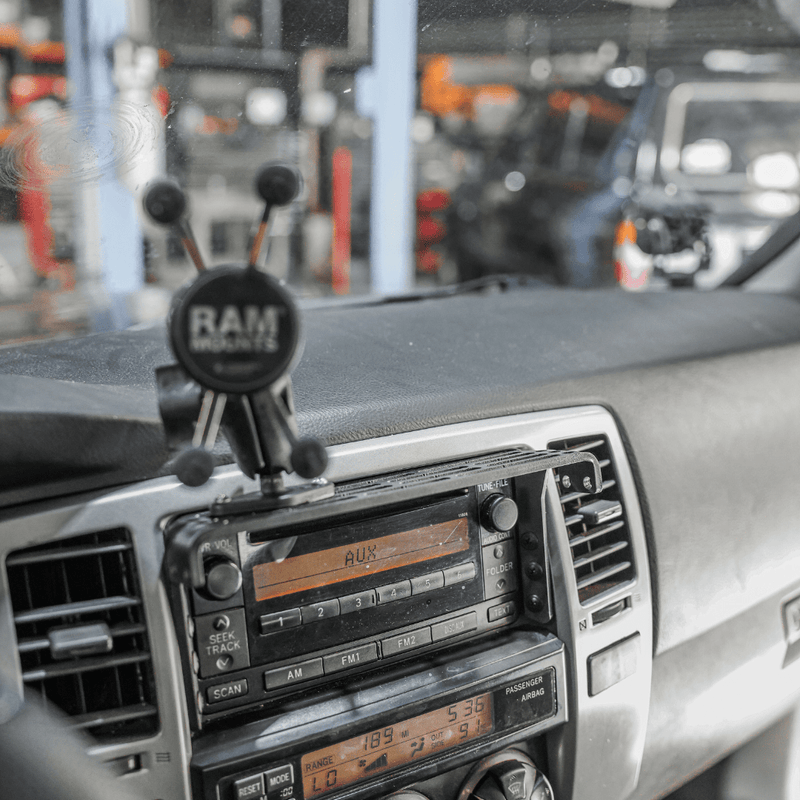 Load image into Gallery viewer, 2003-2009 4Runner Dash Accessory Mount (DAM) / Phone Mount

