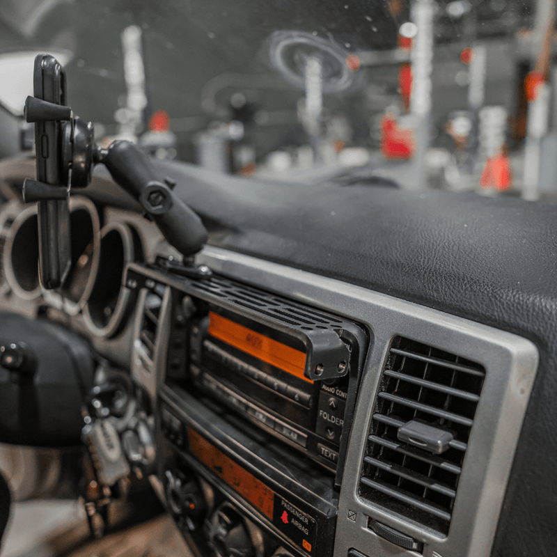 Load image into Gallery viewer, 2003-2009 4Runner Dash Accessory Mount (DAM) / Phone Mount
