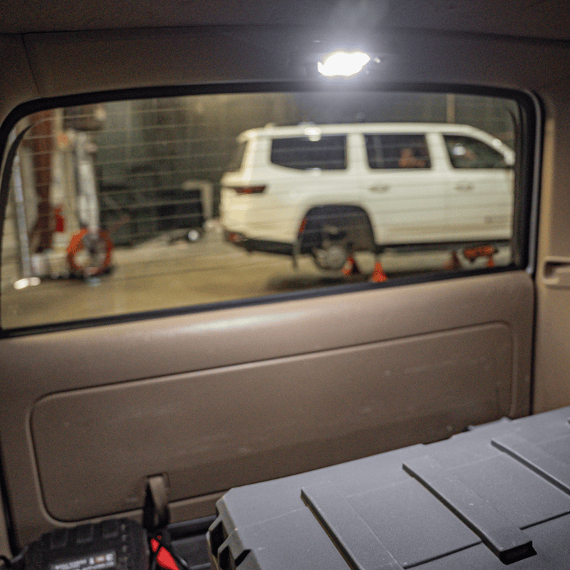 Load image into Gallery viewer, Ultimate Dual Color Cargo Light Upgrade / 1996-2002 3rd Gen 4Runner
