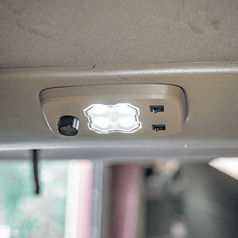 Load image into Gallery viewer, Ultimate Dual Color Cargo Light Upgrade / 1996-2002 3rd Gen 4Runner
