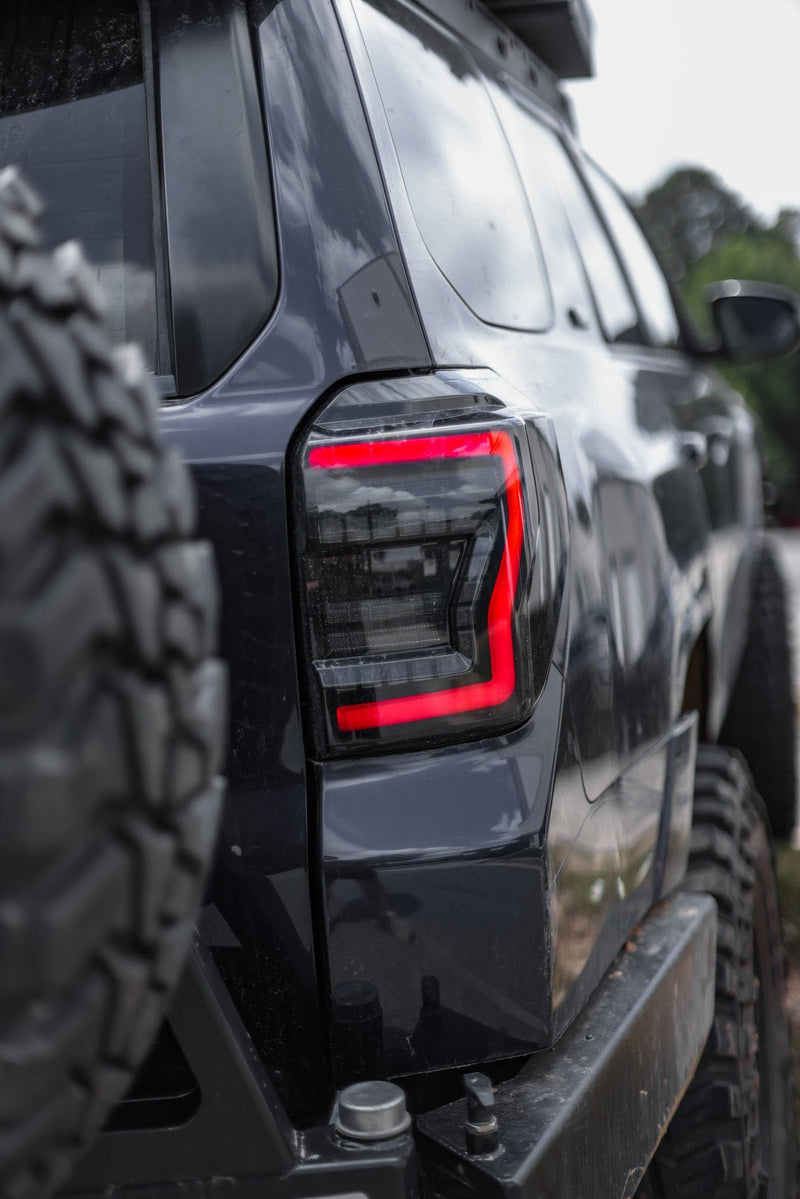 Load image into Gallery viewer, Stealth Tail Lights / 10-24 4Runner
