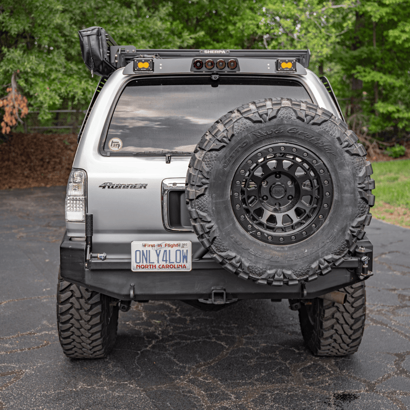 Load image into Gallery viewer, Expedition Series 3rd Brake Light / 1996-2002 3rd Gen 4Runner
