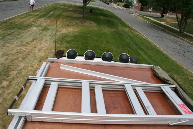 Load image into Gallery viewer, Eezi-Awn Roof Top Tent Ladder
