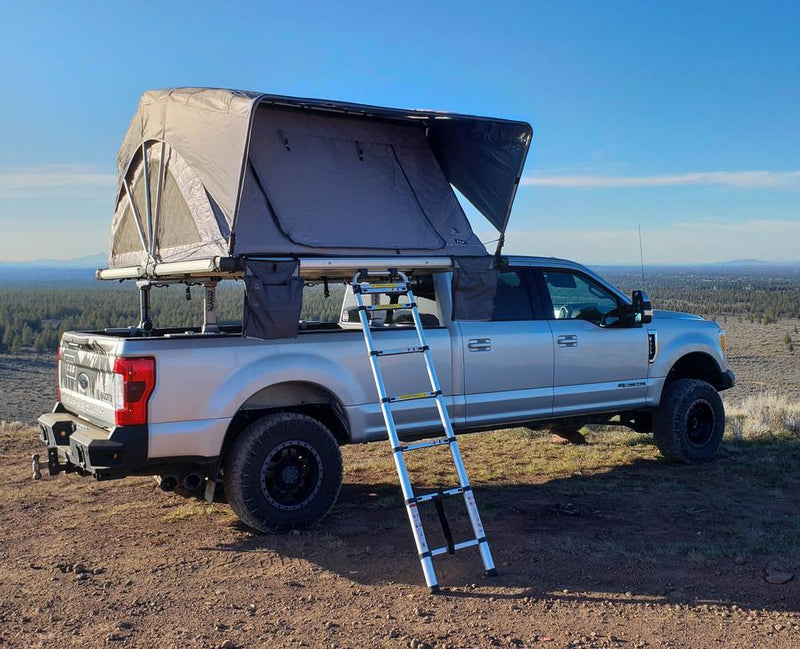 Load image into Gallery viewer, Freespirit Recreation High Country 63&quot; Premium Roof Top Tent
