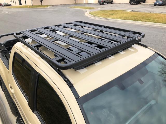 Load image into Gallery viewer, Eezi-Awn Toyota Tacoma K9 Roof Rack Kit
